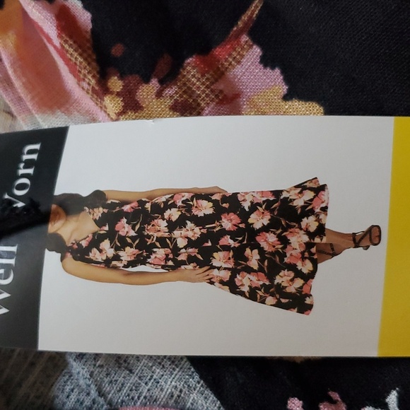 🆕️ CUTE BLACK FLOWER DESIGN DRESS 🖤💕 - Picture 8 of 11